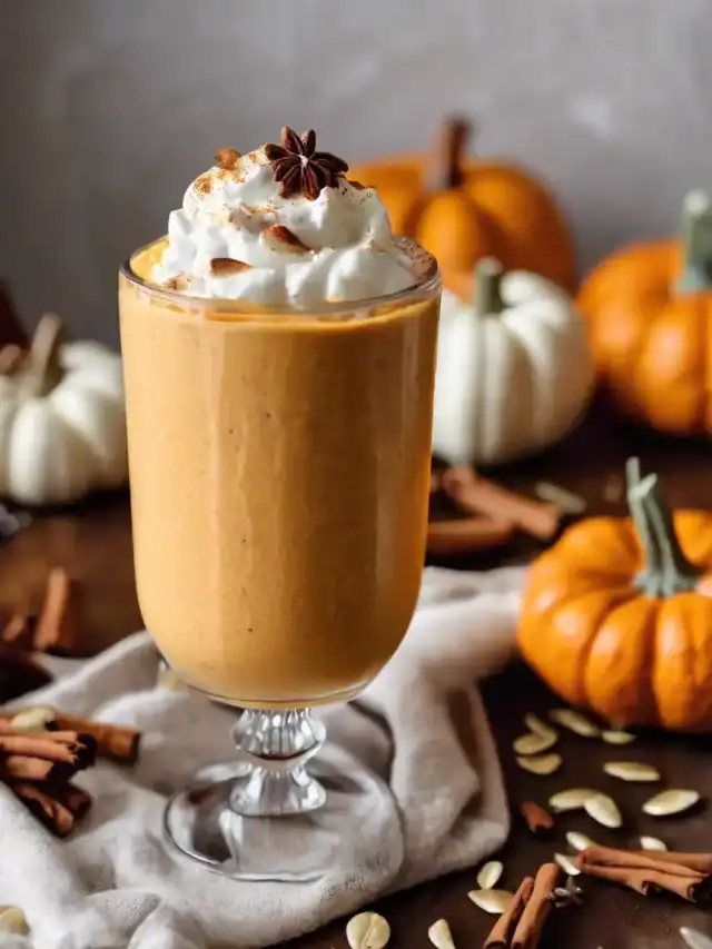 5-Minute Keto Pumpkin Pie Smoothie That Tastes Like Dessert